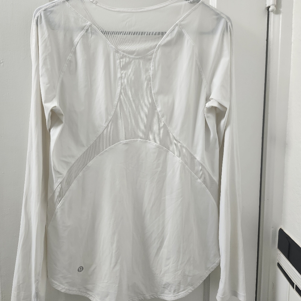 Lululemon WHITE Workout Shirt